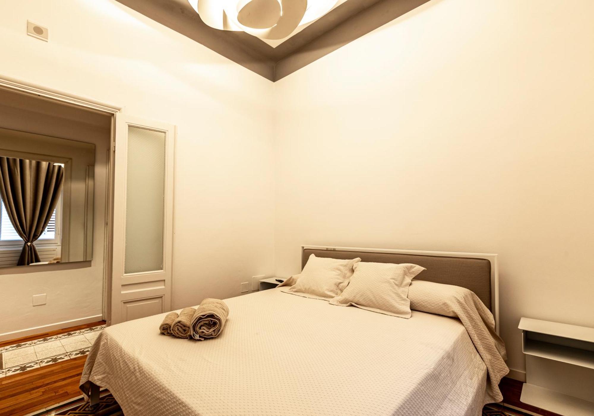 Manzoni 76 Apartment *