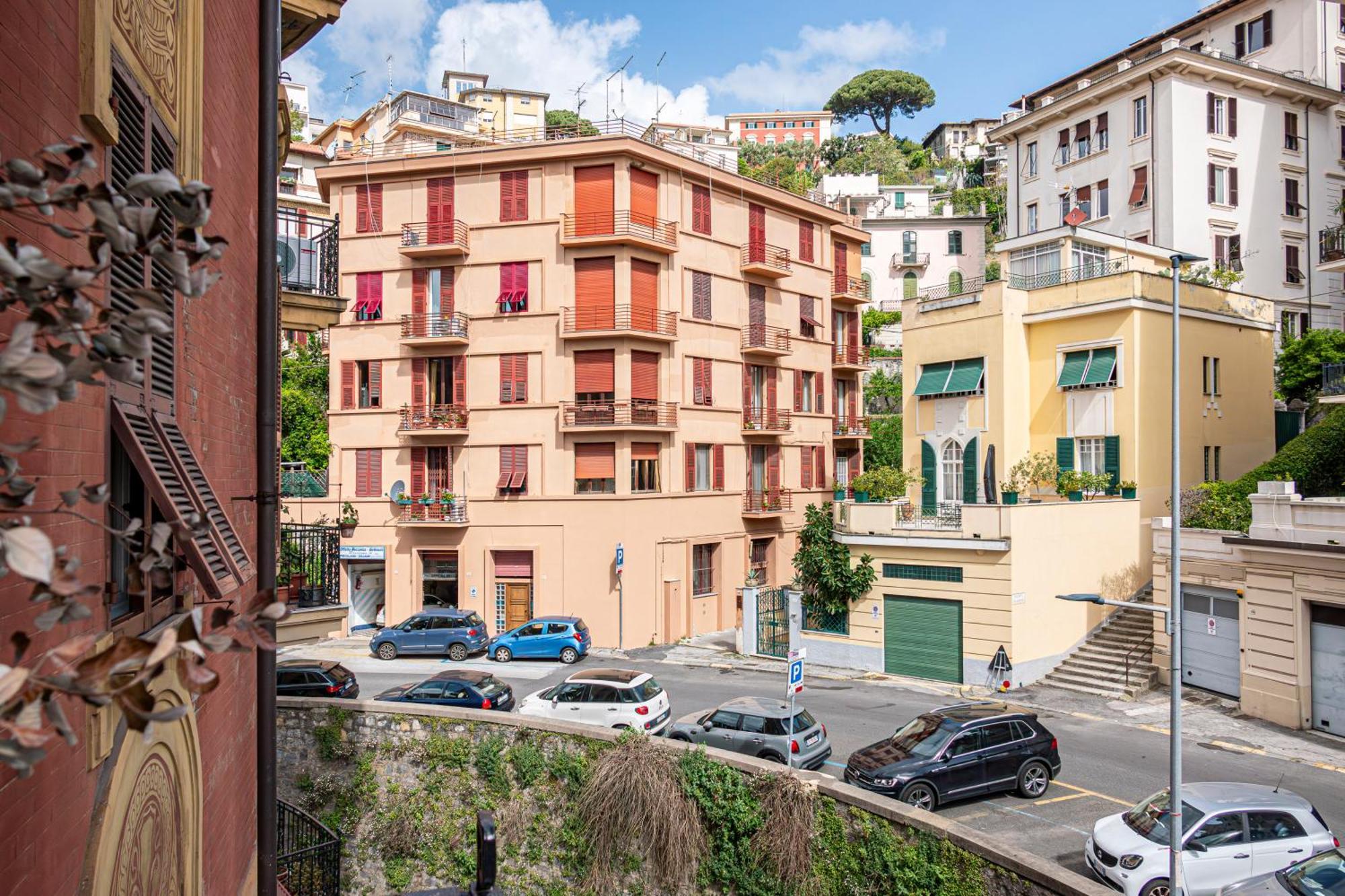 Appartamento Manzoni 76 *